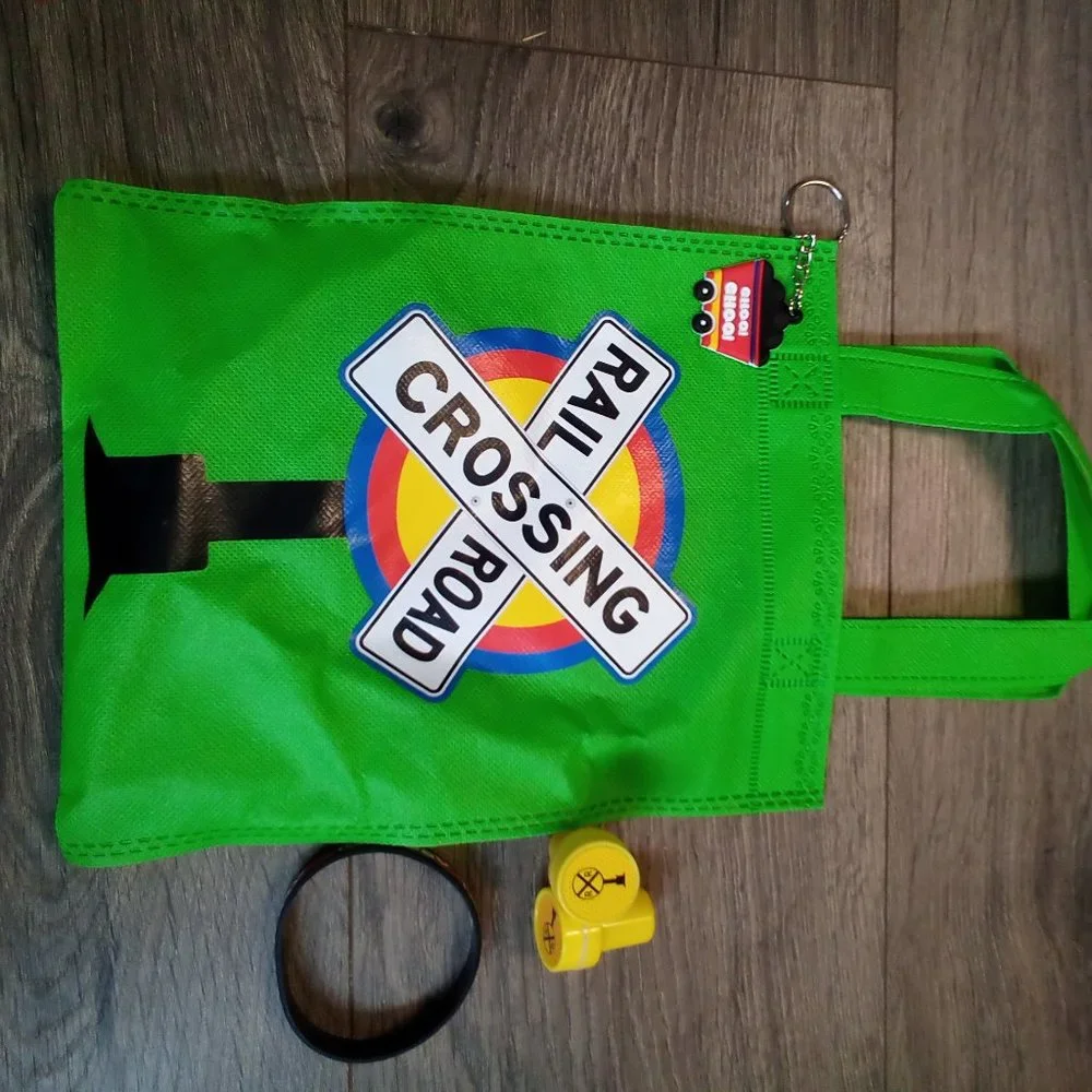 Nwt Train birthday party gift